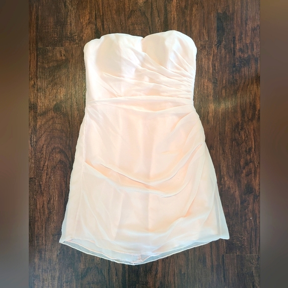 Blush Dress - Picture 4 of 4